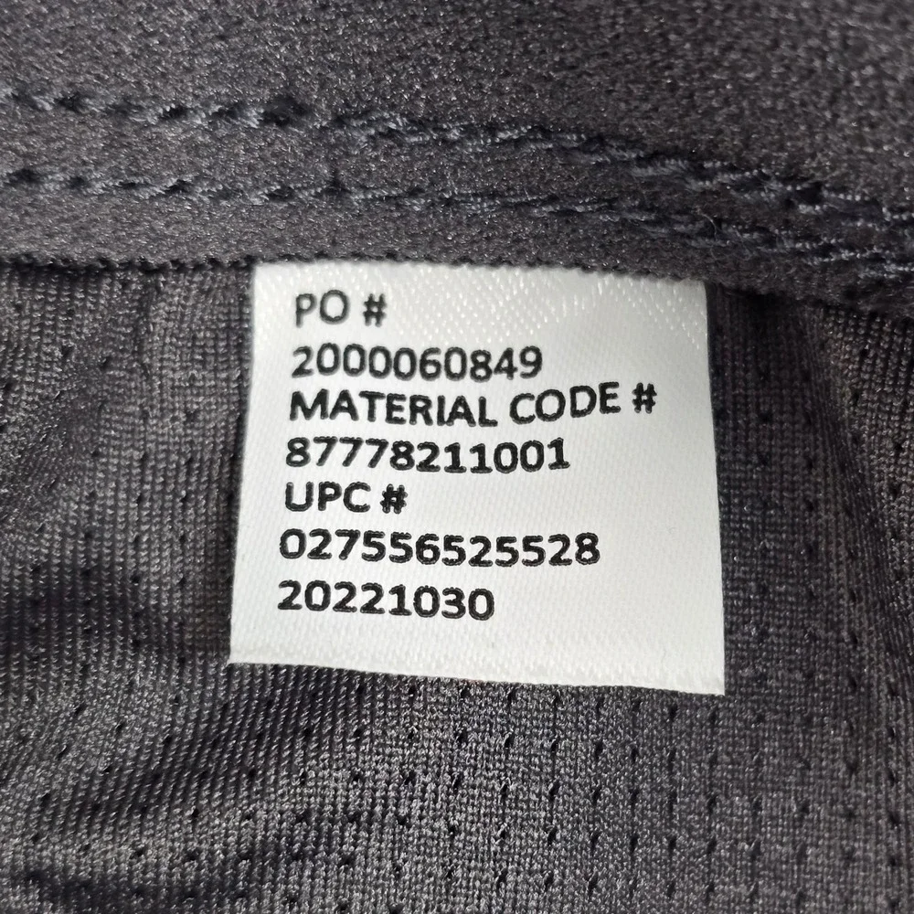 Speedo yoke features